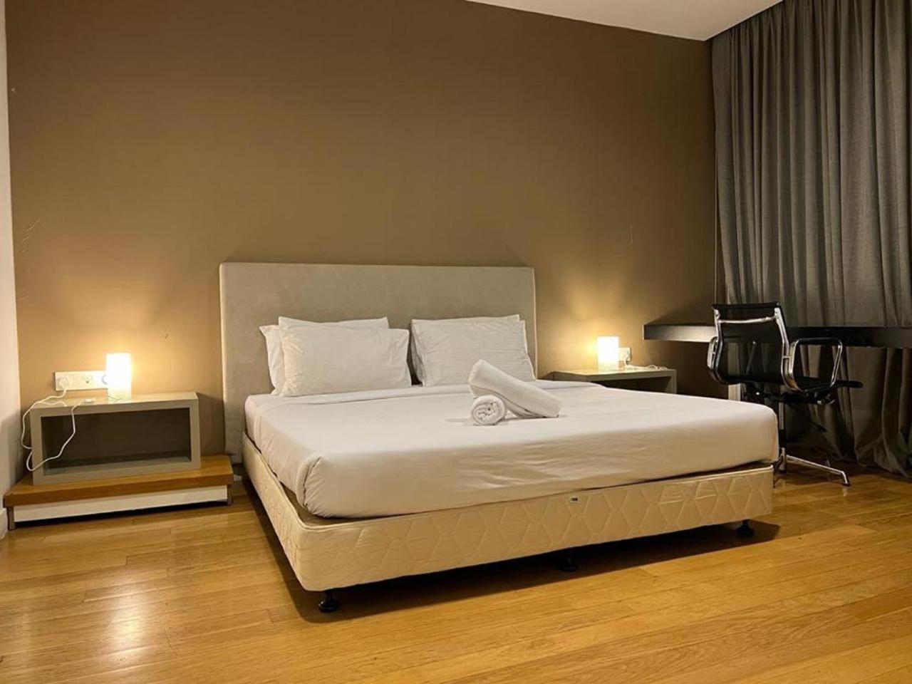 Klcc Beyond Hospitality Suites Platinum Kuala Lumpur Esterno foto