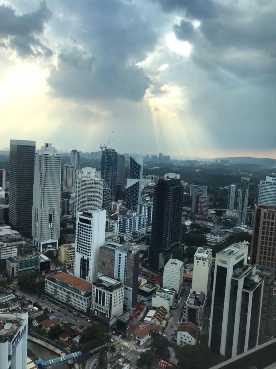 Klcc Beyond Hospitality Suites Platinum Kuala Lumpur Esterno foto